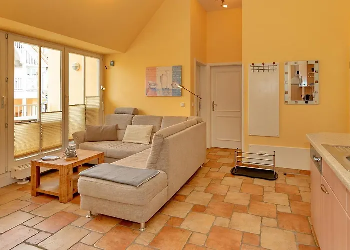 Dünenschloss Dünenschloss 2-25 * Ostseebad Kühlungsborn